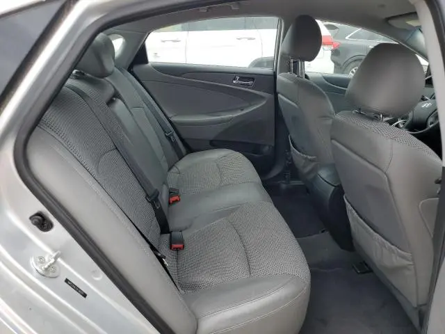 2012 HYUNDAI SONATA SE  