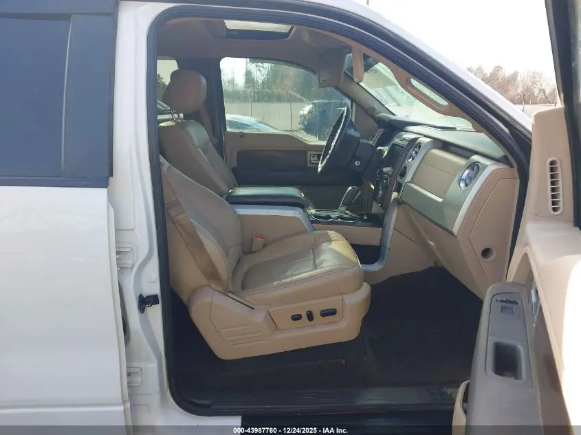 2014 FORD F-150 LARIAT