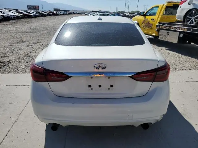 2018 INFINITI Q50 LUXE  