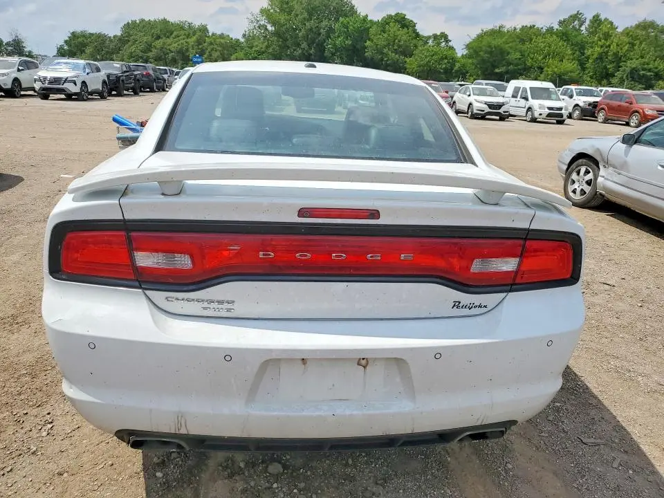 2013 DODGE CHARGER SXT  