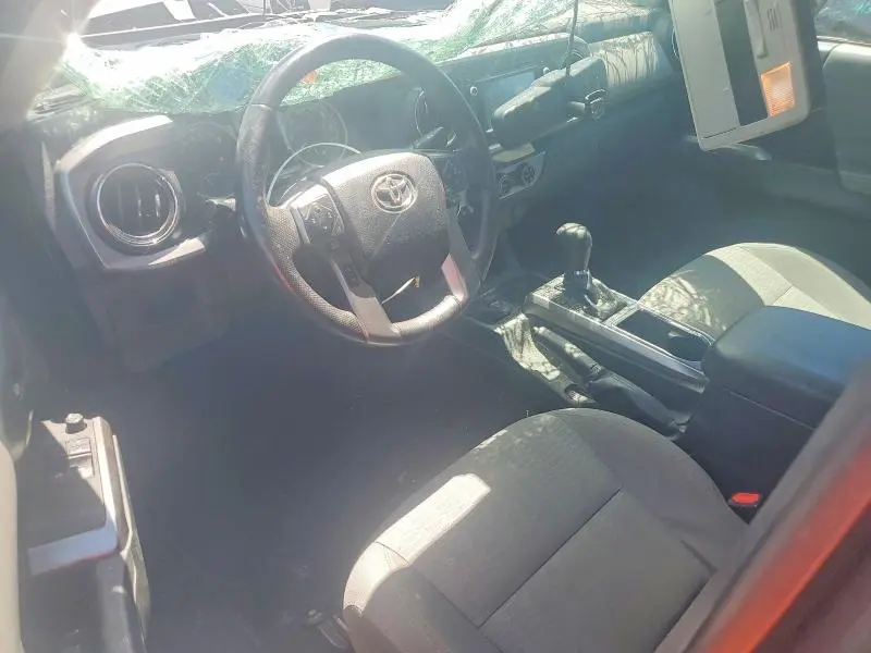 2017 TOYOTA TACOMA SR5 V6  