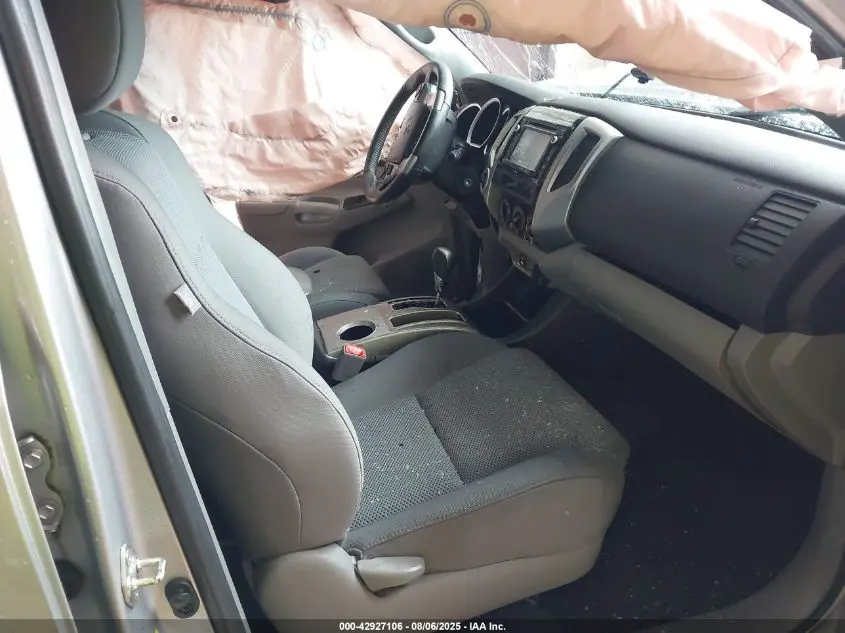 2015 TOYOTA TACOMA BASE V6