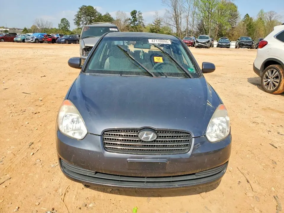 2011 HYUNDAI ACCENT GLS  
