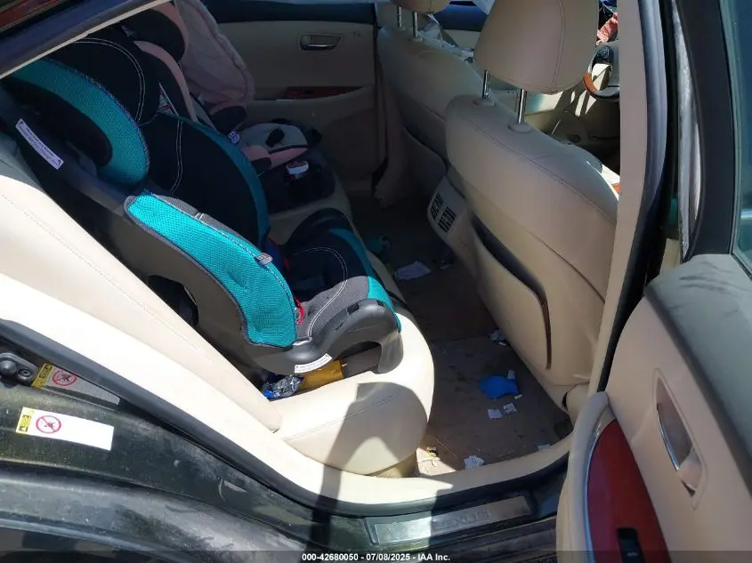 2011 LEXUS ES 350  