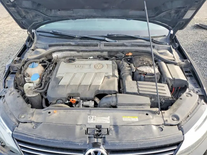 2013 VOLKSWAGEN JETTA TDI  