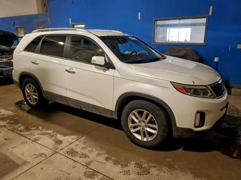 2014 KIA SORENTO LX  