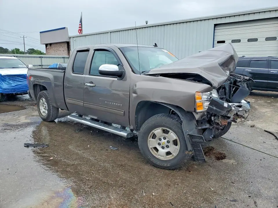 2013 CHEVROLET SILVERADO K1500 LT  