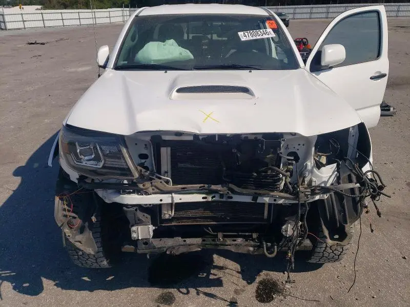 2011 TOYOTA TACOMA PRERUNNER V6  