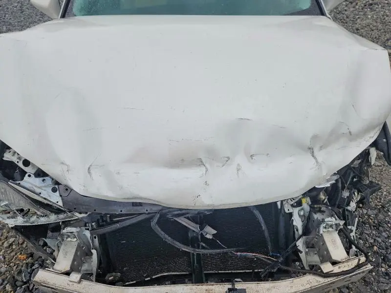 2013 LEXUS CT 200  