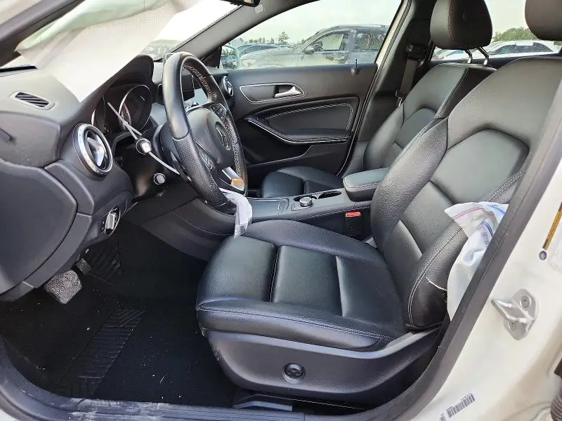 2016 MERCEDES-BENZ GLA 250  