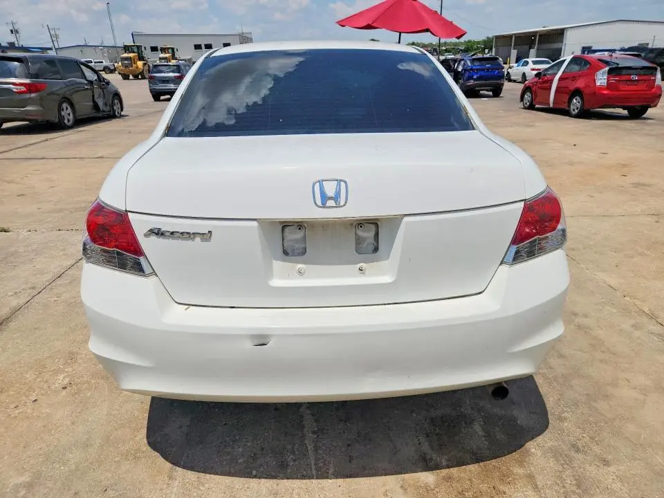 2010 HONDA ACCORD LX  