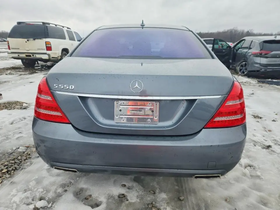 2010 MERCEDES-BENZ S 550  