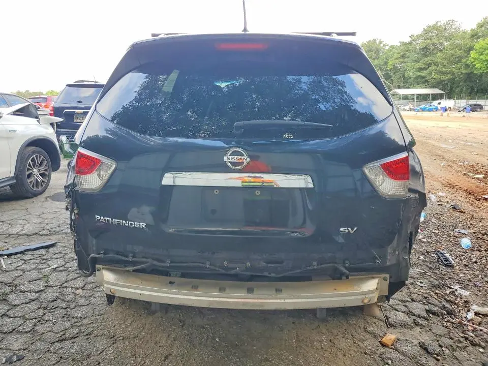 2016 NISSAN PATHFINDER SV  