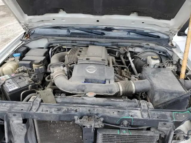 2010 NISSAN PATHFINDER S  