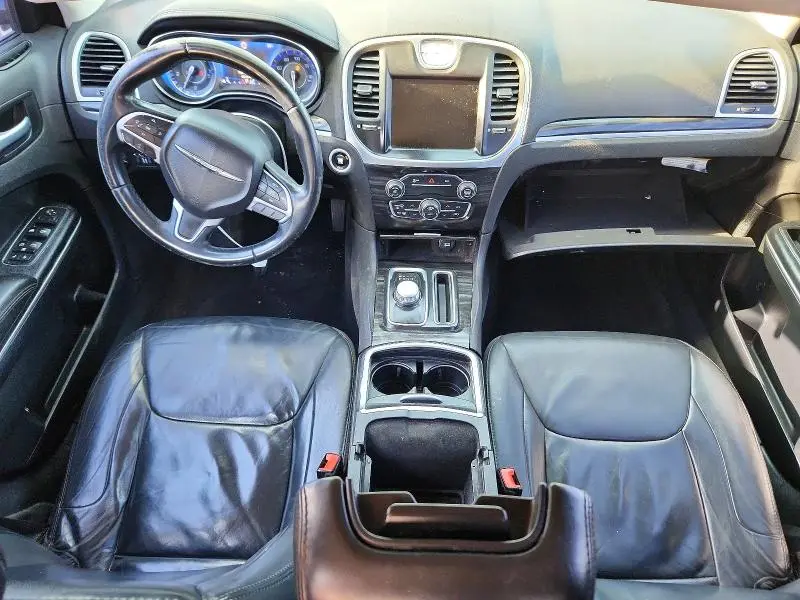 2015 CHRYSLER 300 LIMITED  