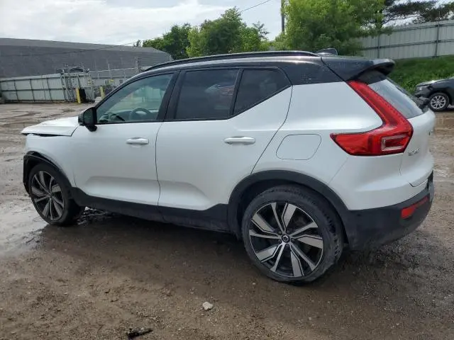 2022 VOLVO XC40 P8 RECHARGE PLUS  