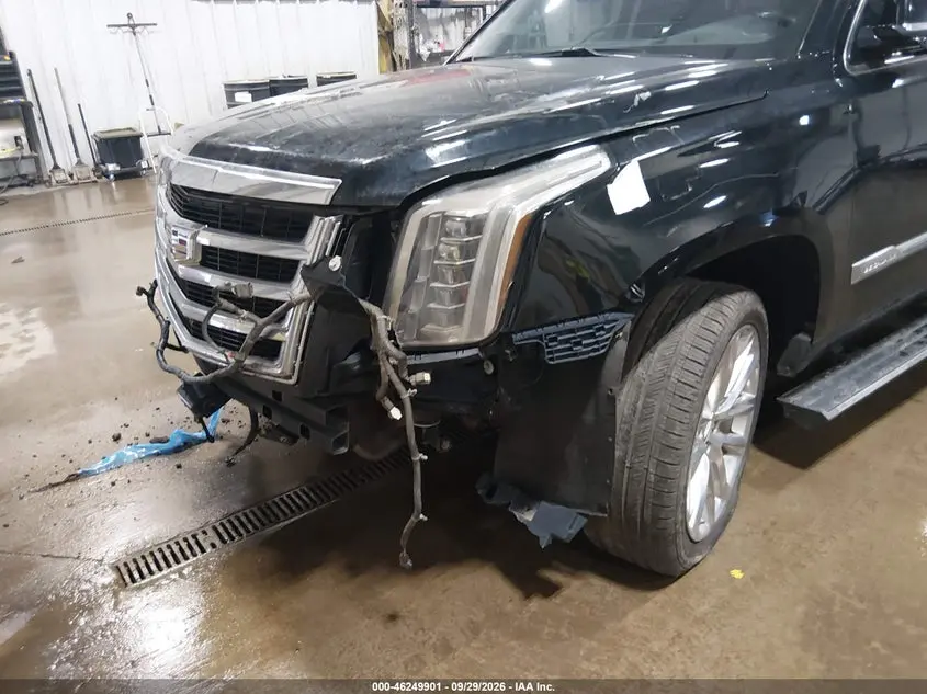 2017 CADILLAC ESCALADE PREMIUM LUXURY