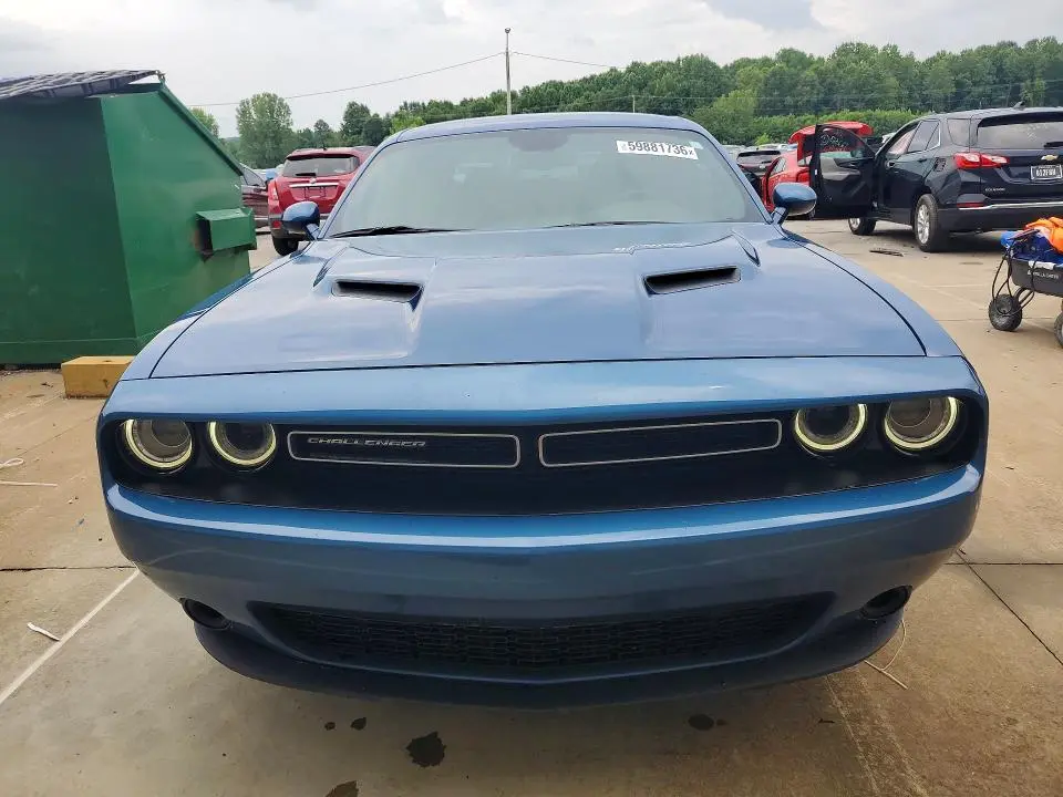 2022 DODGE CHALLENGER SXT  