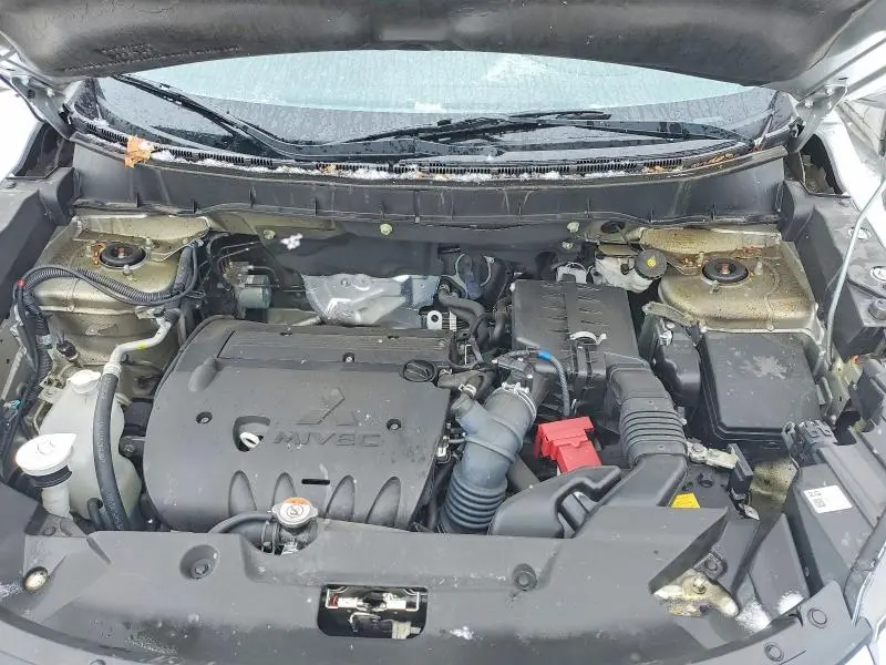 2024 MITSUBISHI RVR ES  