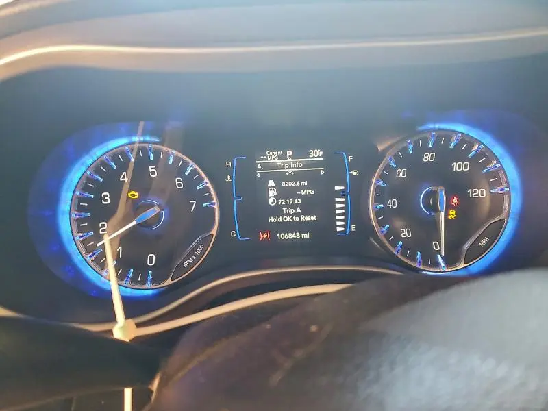 2020 CHRYSLER VOYAGER LXI  