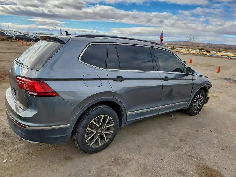 2020 VOLKSWAGEN TIGUAN SE  