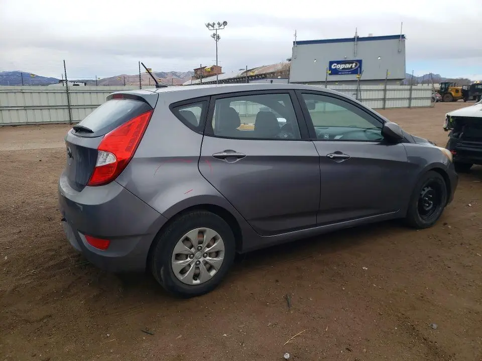 2015 HYUNDAI ACCENT GS  