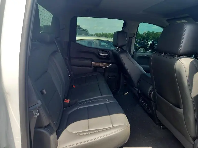 2020 CHEVROLET SILVERADO K1500 LT  