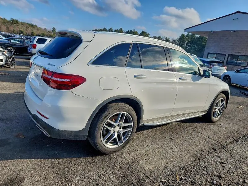 2019 MERCEDES-BENZ GLC 300 4MATIC  