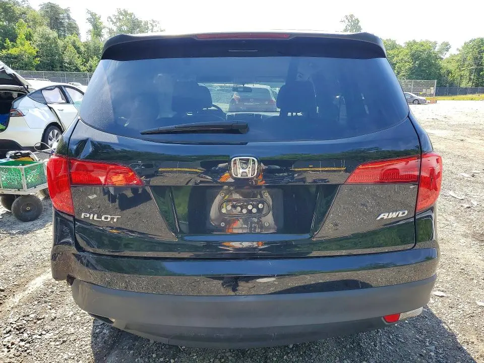 2016 HONDA PILOT LX  
