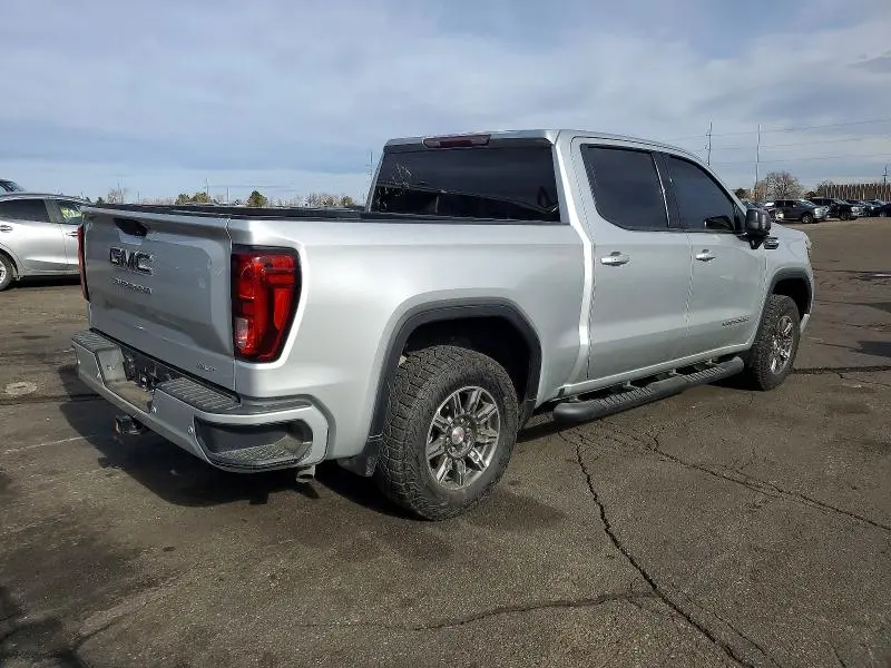 2021 GMC SIERRA   