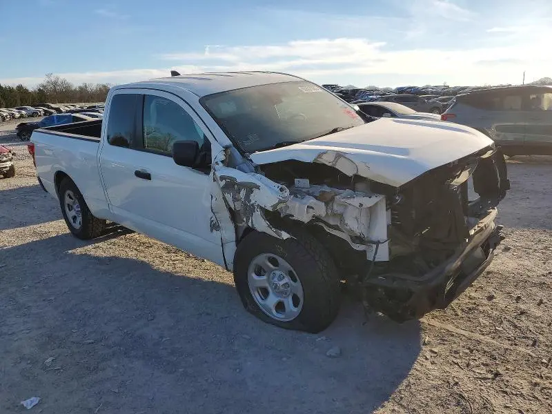 2022 NISSAN TITAN S  