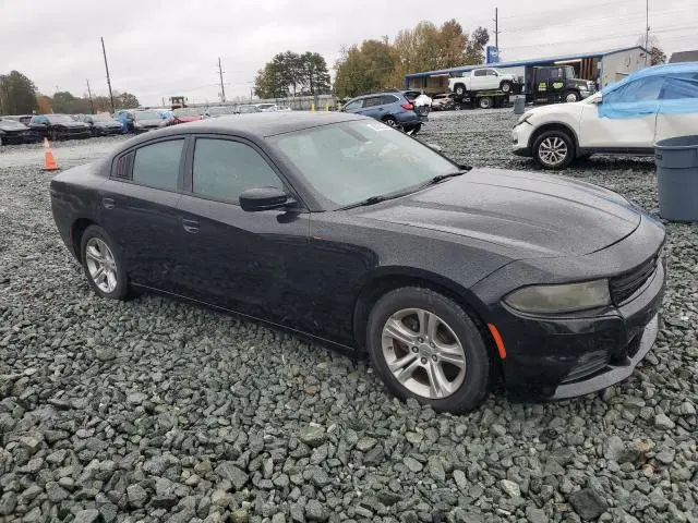 2015 DODGE CHARGER SE  