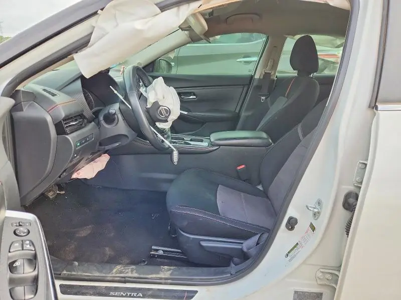 2022 NISSAN SENTRA SR  