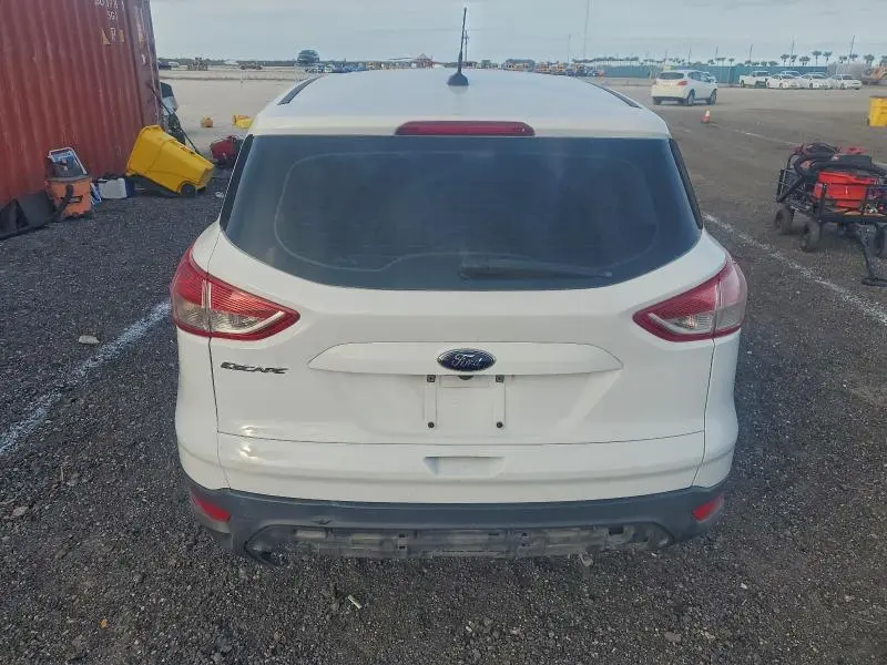 2016 FORD ESCAPE S  