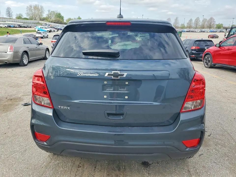 2021 CHEVROLET TRAX LS  