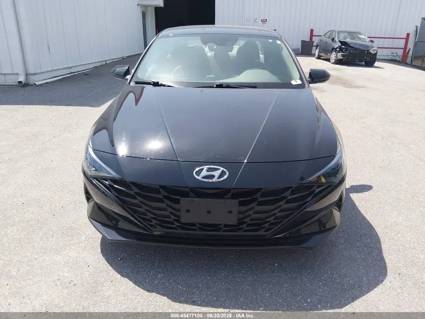 2021 HYUNDAI ELANTRA SE