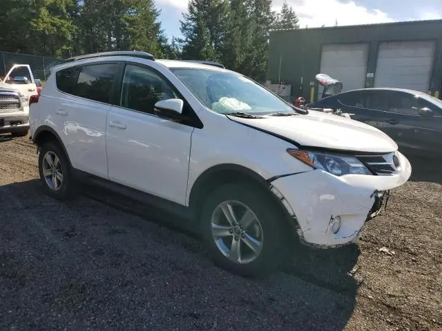 2015 TOYOTA RAV4 XLE  