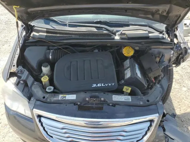 2014 CHRYSLER TOWN & COUNTRY TOURING L  