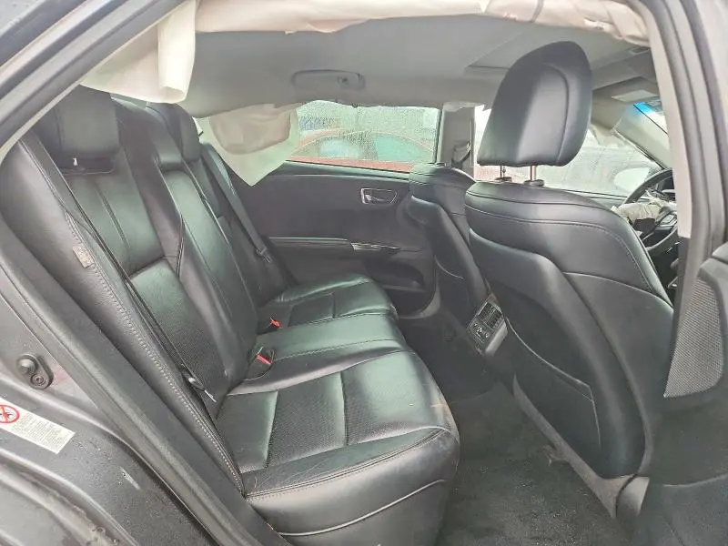 2013 TOYOTA AVALON LIMITED  