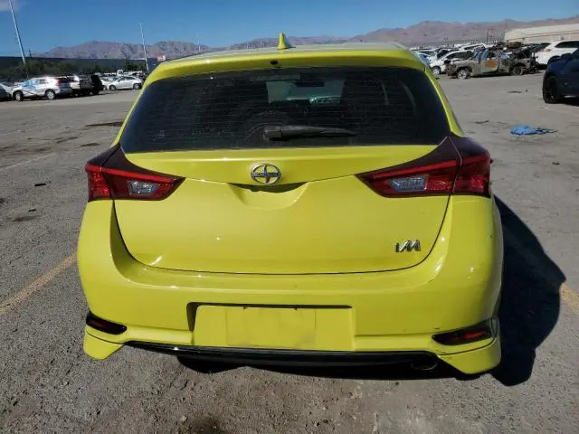 2016 TOYOTA SCION IM   