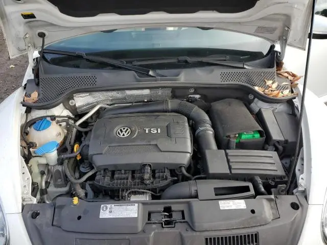 2015 VOLKSWAGEN BEETLE 1.8T  