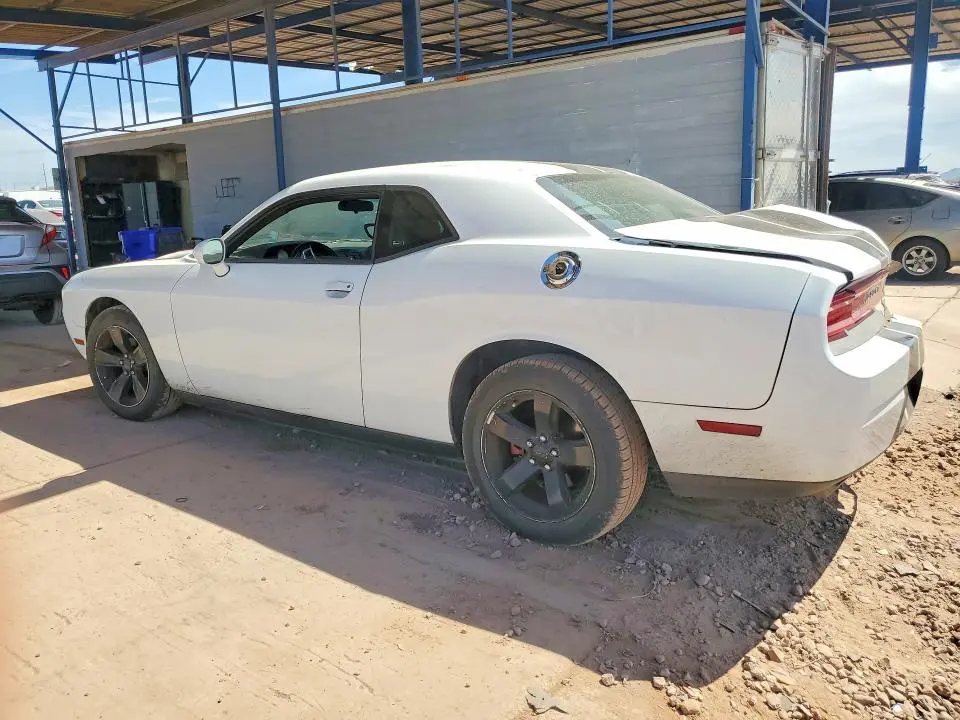 2013 DODGE CHALLENGER SXT  