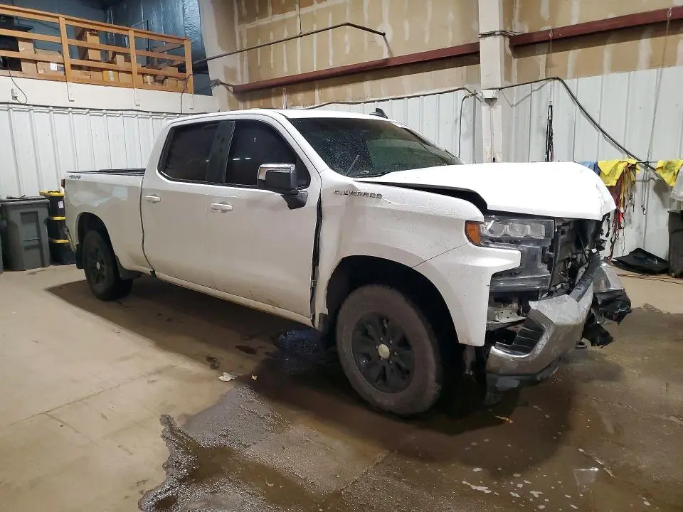 2020 CHEVROLET SILVERADO K1500 LT  