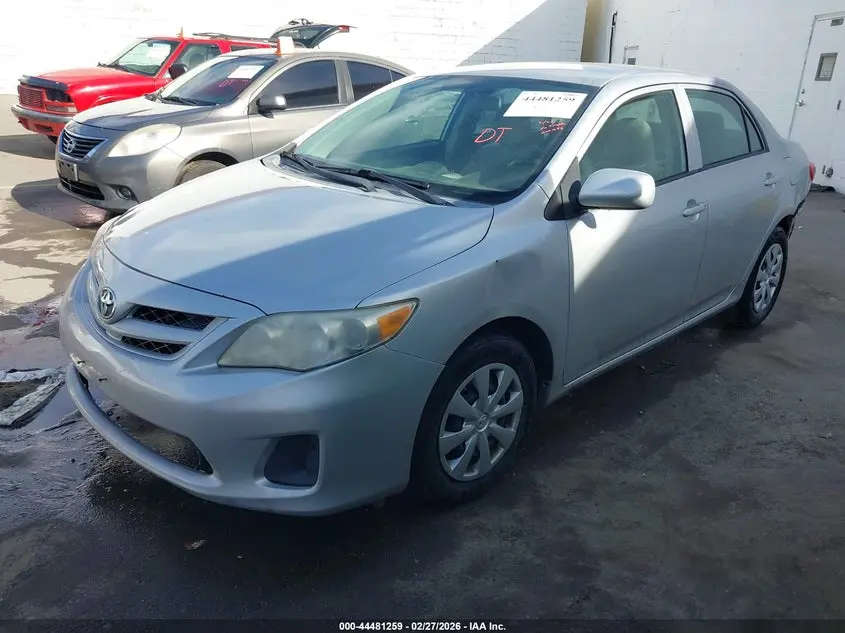 2013 TOYOTA COROLLA L