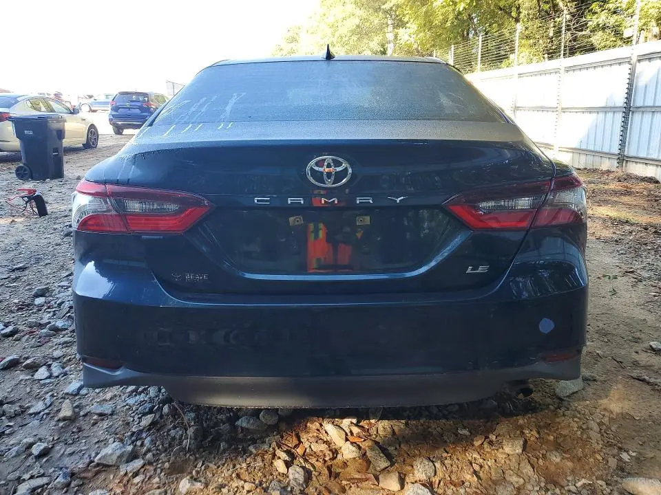 2021 TOYOTA CAMRY LE  