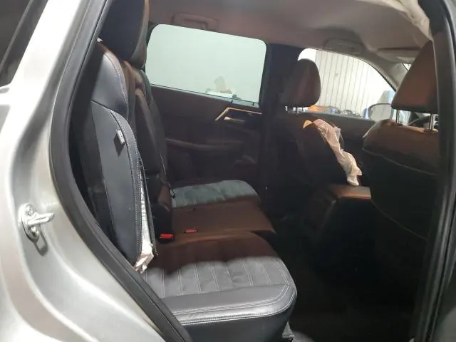 2023 MITSUBISHI OUTLANDER SE  