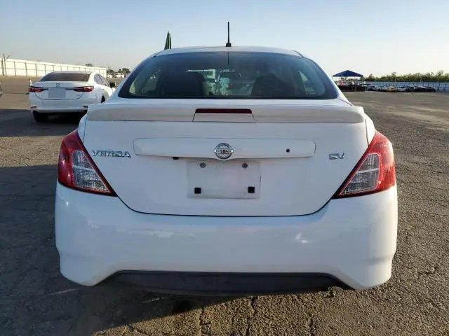 2019 NISSAN VERSA S  