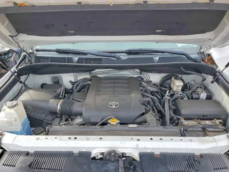 2017 TOYOTA TUNDRA SR5  