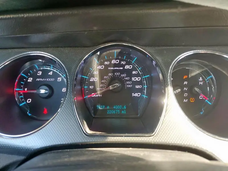 2011 FORD TAURUS SEL