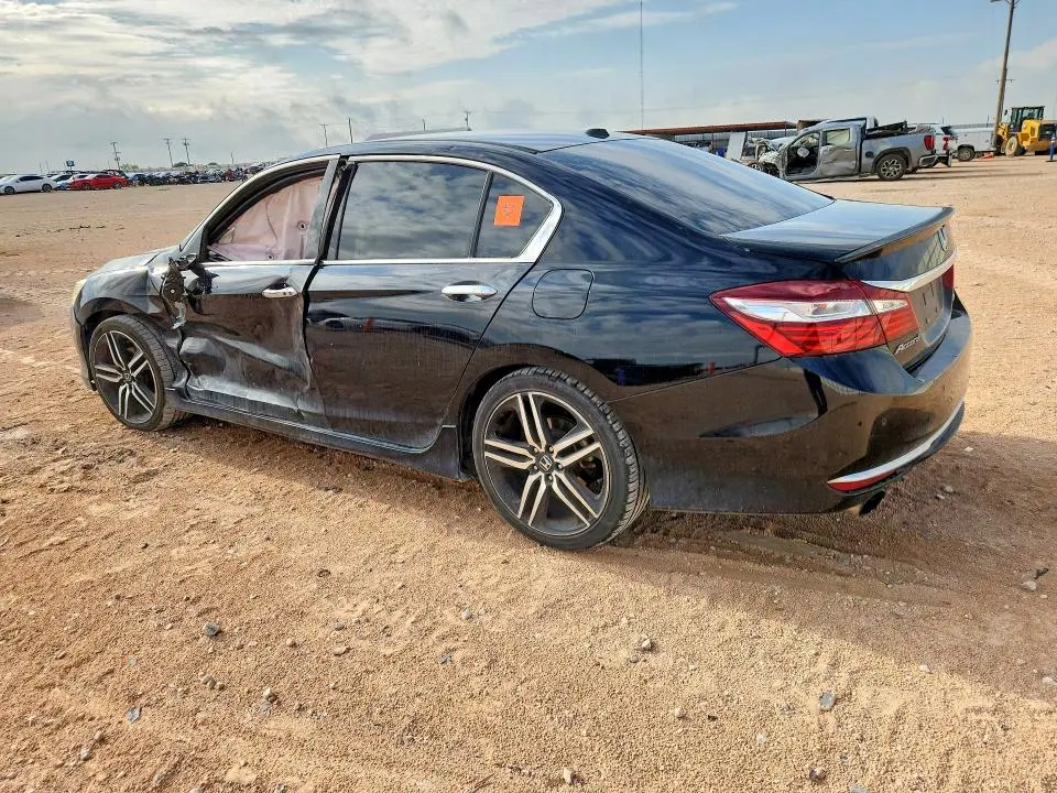 2017 HONDA ACCORD TOURING  